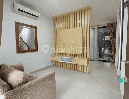 Rumah Fully Furnished Di Kebayoran Bintaro Jaya 6122 1