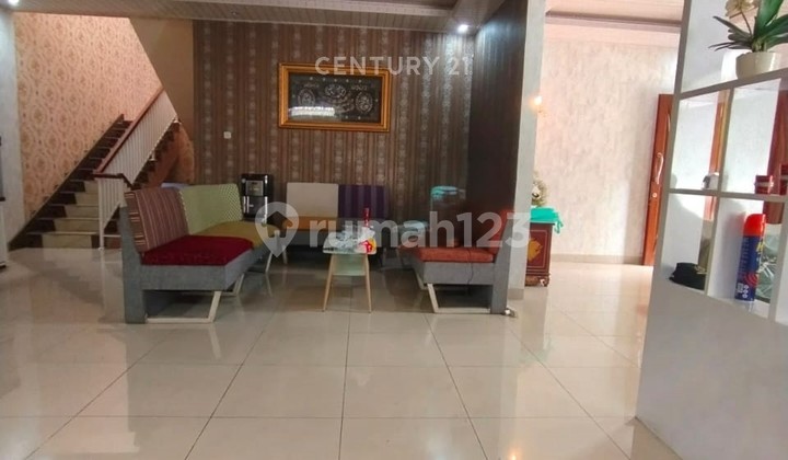 Modern 25-Storey House with Mezzanine Concept at Keb Residence 8872