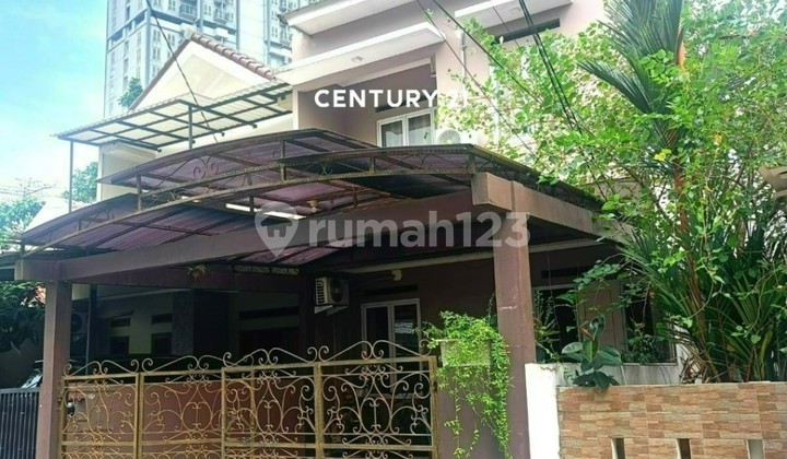 Garden-Facing House in Complex Near British School Bintaro 10082