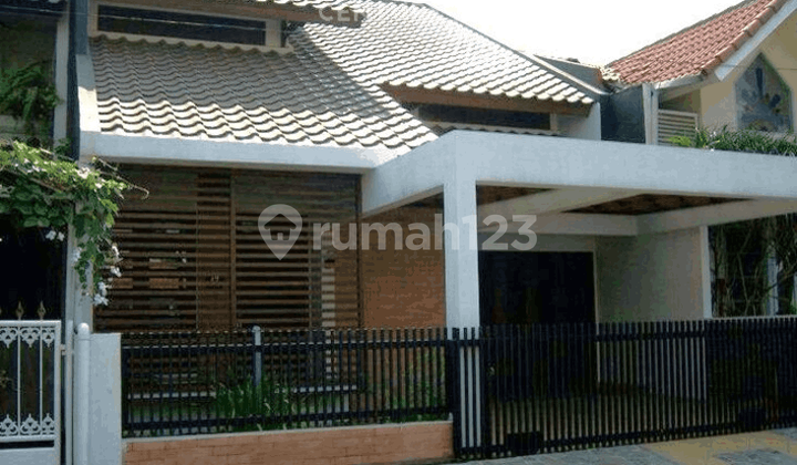 2-Story Ready-to-Occupy House in Sector 5 Bintaro 9477