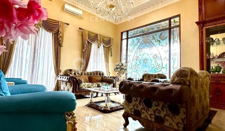 Villa Concept House Swimming Pool Fully Furnished Teak Pamulang 7687 2