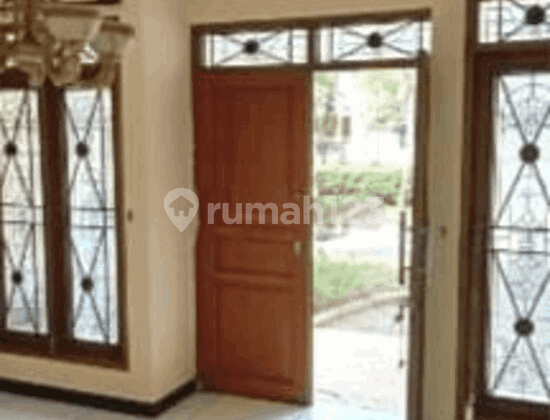Rumah Halaman Luas 2 Lantai Sektor 8 Bintaro Jaya 8696
