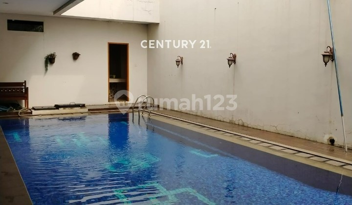 Luxury House With Swimming Pool Business Area Sector 7 Bintaro5514 2