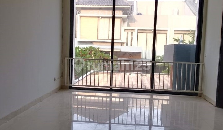 Rumah Minimalis Modern Kebayoran District Sektor 7 Bintaro  6644  2