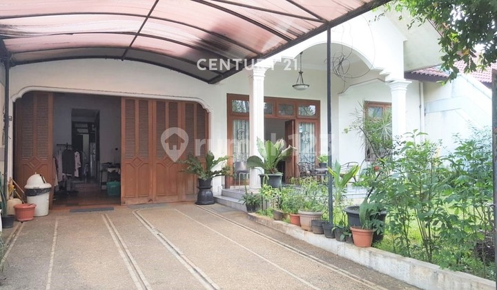 Veteran House Bintaro Rempoa South Jakarta 3820