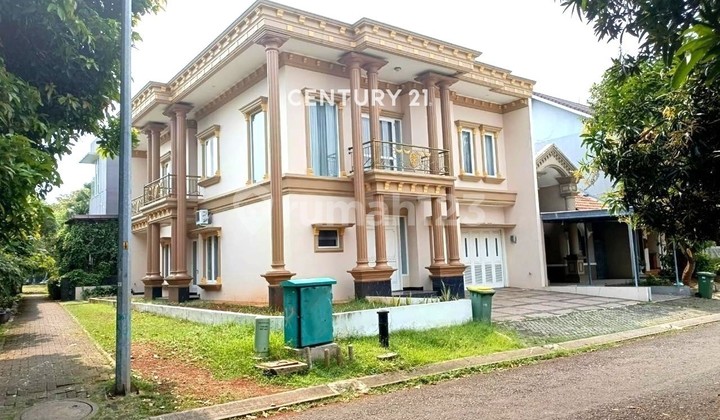 Rumah Design Mediteran Klasik di Kencana Loka BSD 10229