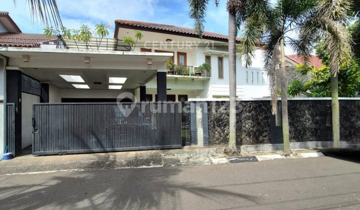 Spacious Ready-to-Occupy House in Bintaro, South Jakarta 7960
