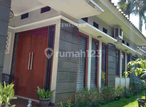 Rumah Cantik Hoek Terawat Kucica Sektor 9 Bintaro Jaya 7293