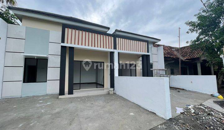 Rumah Desain Limasan, Spek Mewah, Akses Mudah  2