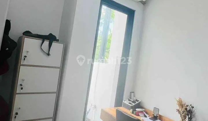 Rumah siap huni, full furnished,area bebas banjir 3