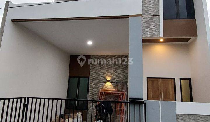 Rumah 2lantai desain istimewah, spek mewah  1