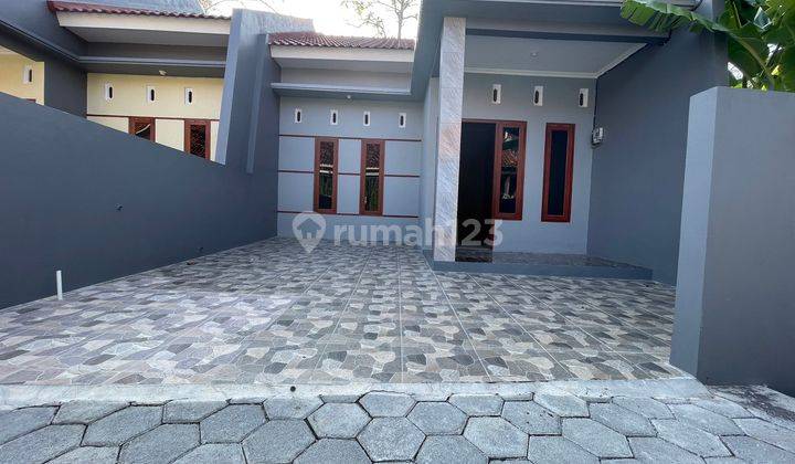 Rumah Siap Huni, Desain Minimalis, Sudah Full Bangunan  2