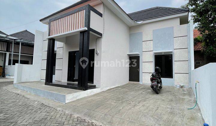 Rumah Siap Huni, Desain Istimewa, Spek Mewah  2