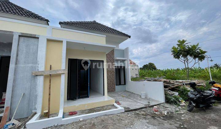 Rumah Desain Limasan, Spek Berkualitas, Akses Mudah  2