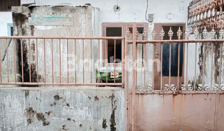 Rumah Jln. Brigjen Katamso Komplek Surya Gg Salak 1