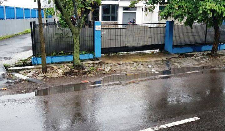 Gedung Kantor Soekarno Hatta Siap Huni Halaman Parkir Luas 1