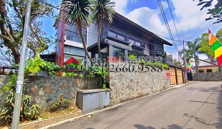 Rumah Bagus Minimalis di Komplek Cigadung 1