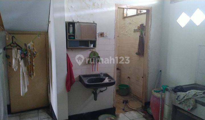 Rumah Jagalan Surabaya Pusat Murah VIN.A007 11