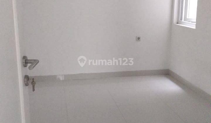 Dijual Rumah Muara Karang 2