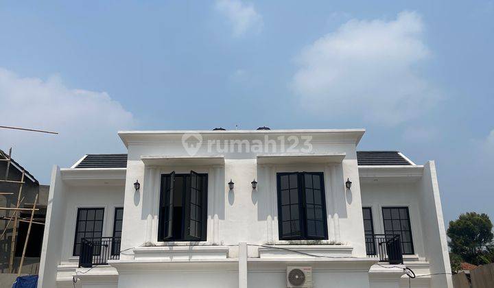 Rumah 2 Lantai Desain Classic di Kota Bogor 1