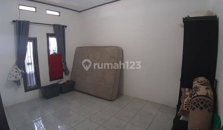 Rumah 2 Lantai Dijual Dekat Lokasi Wisata Kota Bogor 2