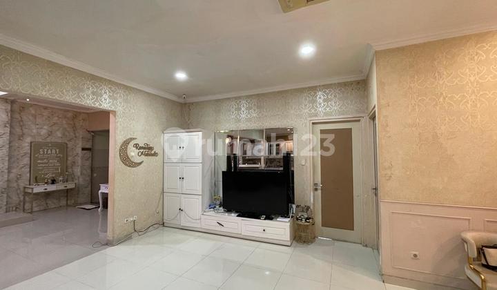 Rumah Mewah Dalam Cluster 2 Lantai Ada Private Pool Harga di Bawah NJOP di Bogor Nirwana Residence Rumah Mewah Dalam Cluster 2 Lantai Ada Private Pool Harga di Bawah NJOP di Bogor Nirwana Residence