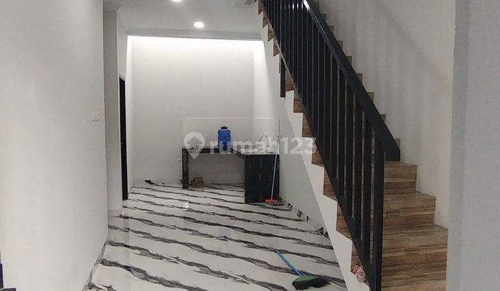 Asli Murah Di Jual Murah Rumah 2 Lt Uk 6,1 X 12m Harga 800jt di Irigasi Sipon Gang Halimah Ciondoh Kota Tangerang 2