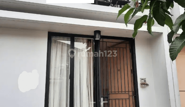 Asli Murah Di Sewakan Rumah 2 Lantai di Cluster Cendana Marq East, Lippo Karawaci 2