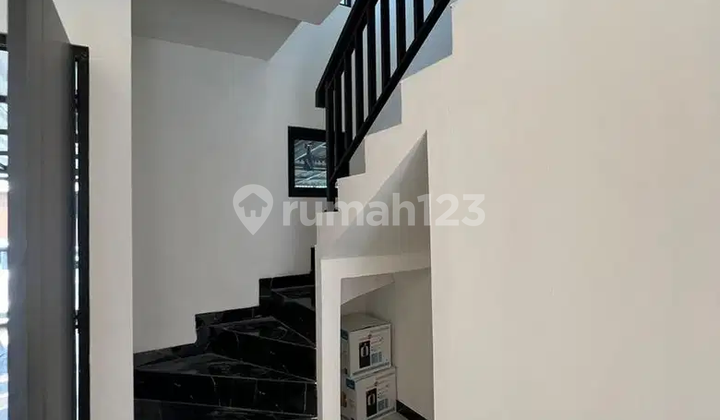 Asli Murah!!! Rumah 2Lt (Semi Furnis) Siap Huni!! di Citra Garden Puri, Semanan, Jakarta Barat, Uk 5X19mtr, Hanya 1,650M 2