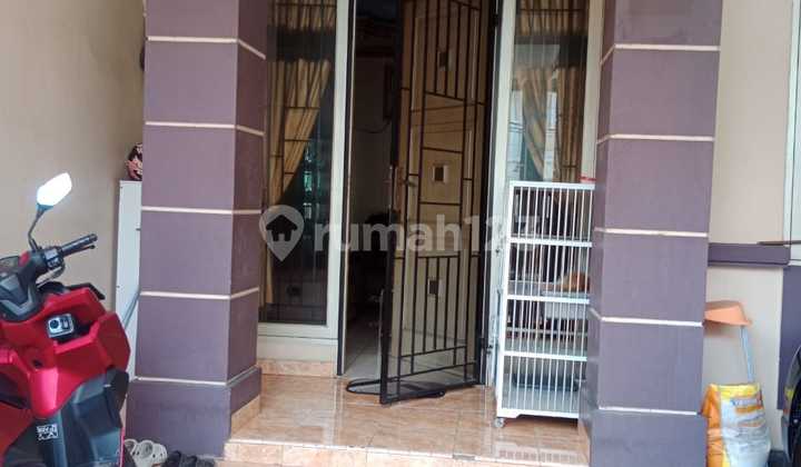 Rumah 2 Lantai SHM Bebas Banjir di Harapan Indah 2 Cluster Taman Puspa, Bekasi Rumah 2 Lantai SHM Bebas Banjir di Harapan Indah 2 Cluster Taman Puspa, Bekasi
