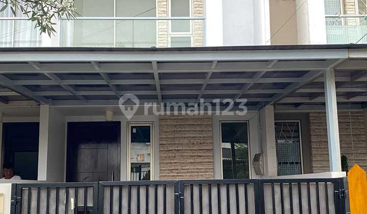 Rumah 2 Lantai Siap Huni di Villa Grand Galaxy City, Bekasi