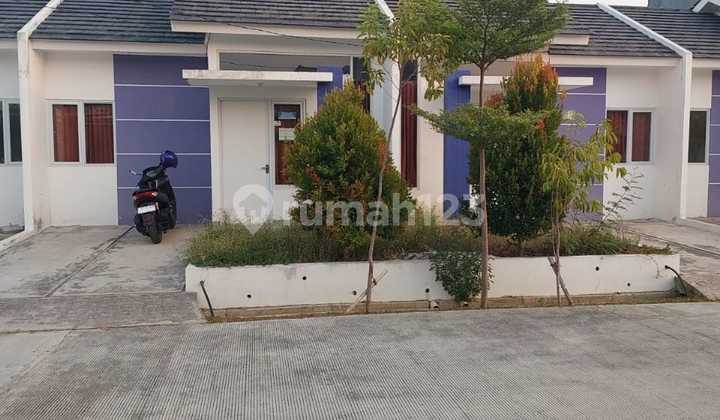 Rumah Gandeng 2Unit 1 Lantai SHM Siap Huni di Cluster Victoria Village, Bekasi