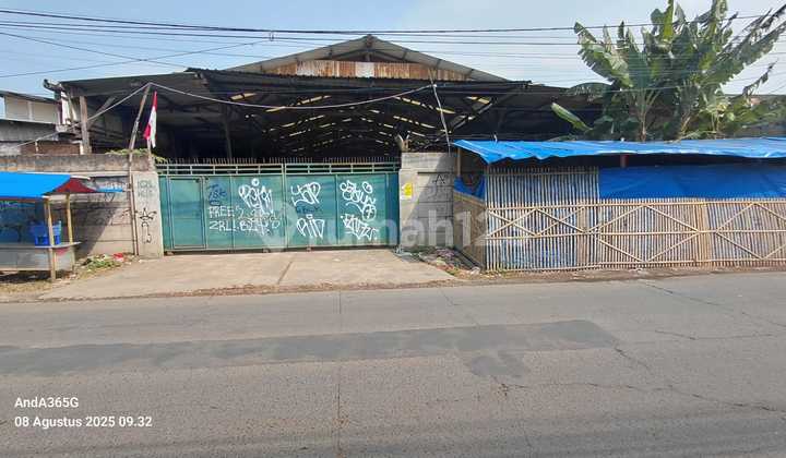 Good Warehouse 1200 m2 on Perjuangan Street, Bekasi