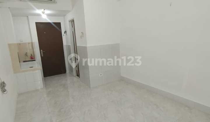 Disewakan Studio Apartemen Puri Park View Unfurnished 2