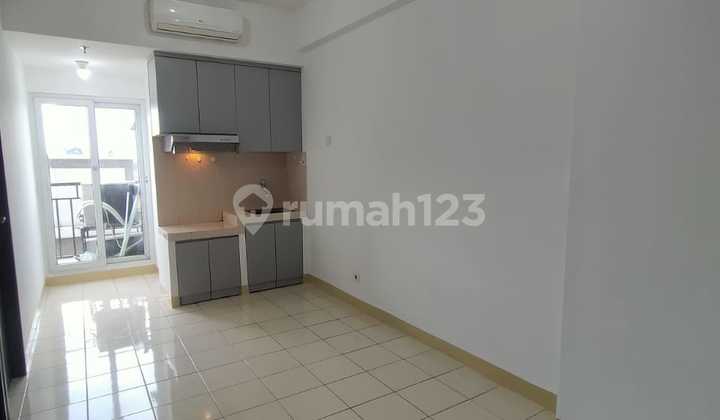Disewakan Apartemen Puri Park View 2 Kamar Tidur Unfurnished Disewakan Apartemen Puri Park View 2 Kamar Tidur Unfurnished