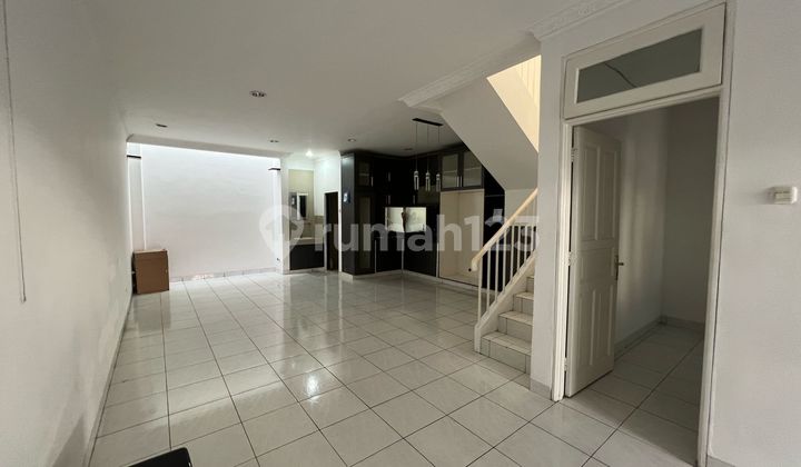 Dijual Rumah Siap Huni Di Perumahan Taman Aries 2