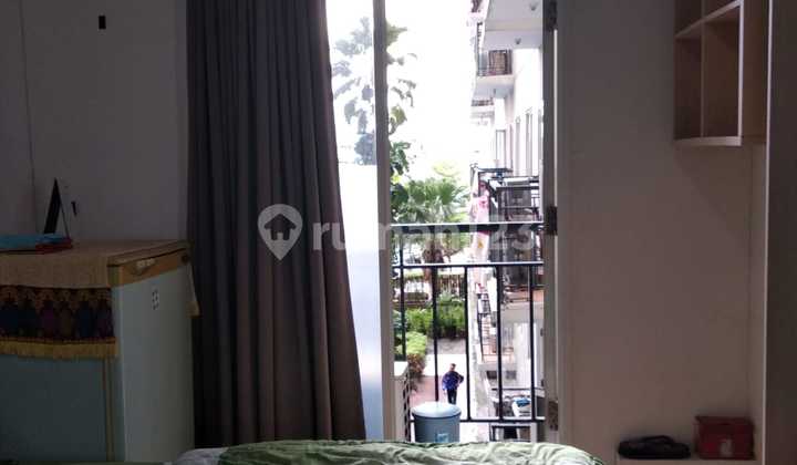 For Sale Studio Apartment Puri Park View Furnished 2