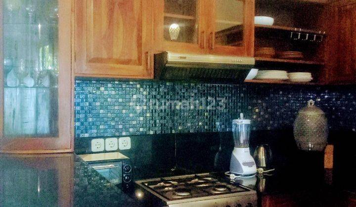 Beachfront Villa 400 M2 Pinggir Jalan Style Klasik 3 Kamar Tidur