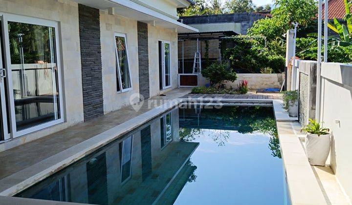 2BR Modern Minimalist Villa Viewing Rice Fields Anturan Lovina Buleleng  2