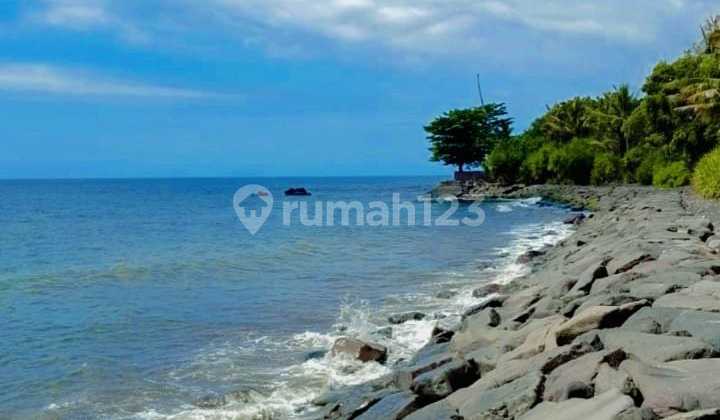 900M² Pinggir Jalan Los Pantai Kubutambahan Cocok untuk Bisnis