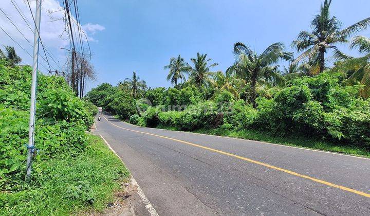 1,59 Hektar Beachfront Pinggir Jalan Utama Pantura Tejakula Bali  2