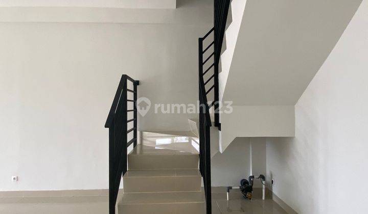 Ruko 2 Lantai Murah Millenium City Dekat Stasiun Parung Panjang 6