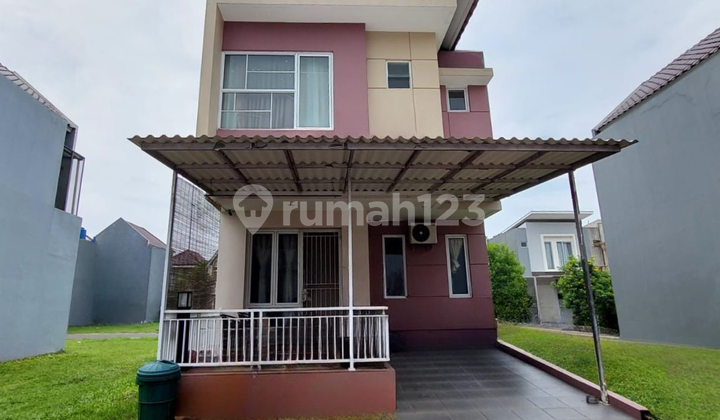 Rumah 2 Lantai Malibu Village Gading Serpong BSD City Tangerang Banten 1