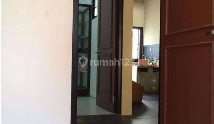 Rumah Metland Puri 8