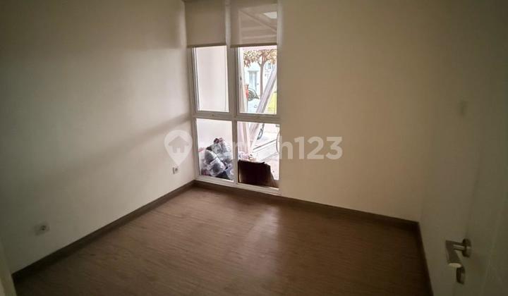 Rumah Riviera Metland Puri 2