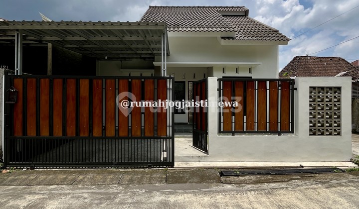 House Near Gentan Market & UII Campus, Jalan Kaliurang Km 10 House Near Gentan Market & UII Campus, Jalan Kaliurang Km 10