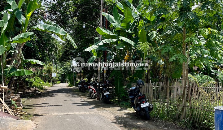 New House in the North of Godean Market Near At Taurots Hospital Seyegan 2