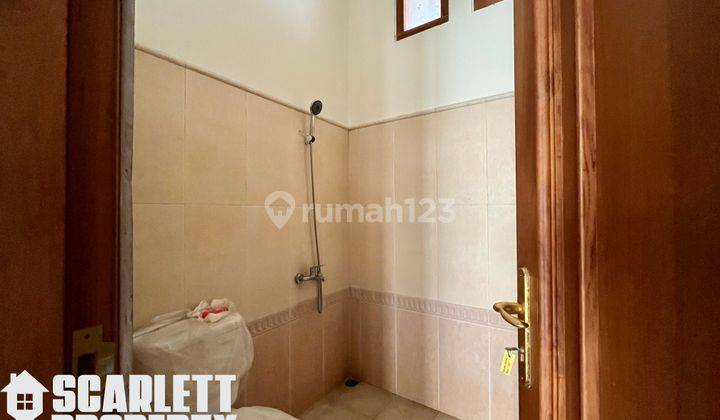 Rumah Mewah Dalam Perumahan di Seturan Dekat Stie Ykpn Dan Upn 7