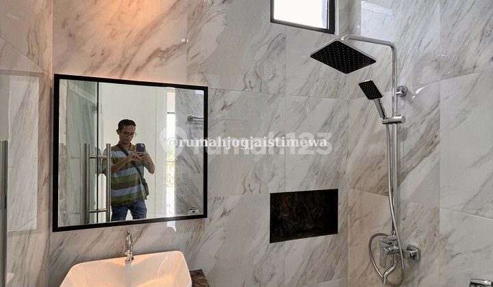 Rumah Baru Full Furniture Dalam Perumahan JL Magelang Km 9,5 2