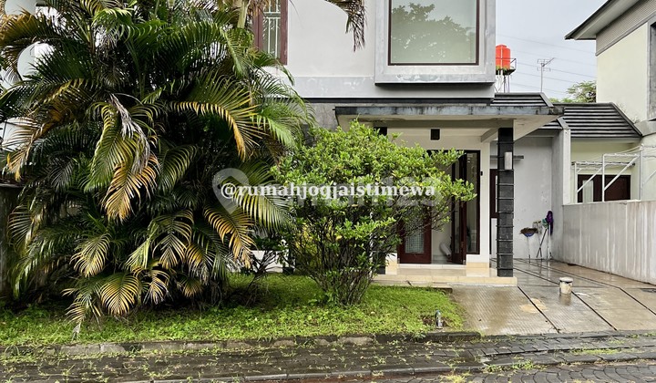 Rumah Dalam Perumahan di JL Palagan Km 10 Dekat Sleman City Hall